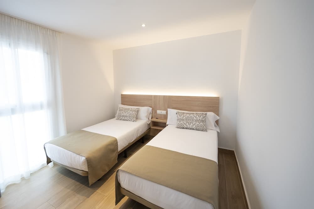 Apartamentos Blanco Sol