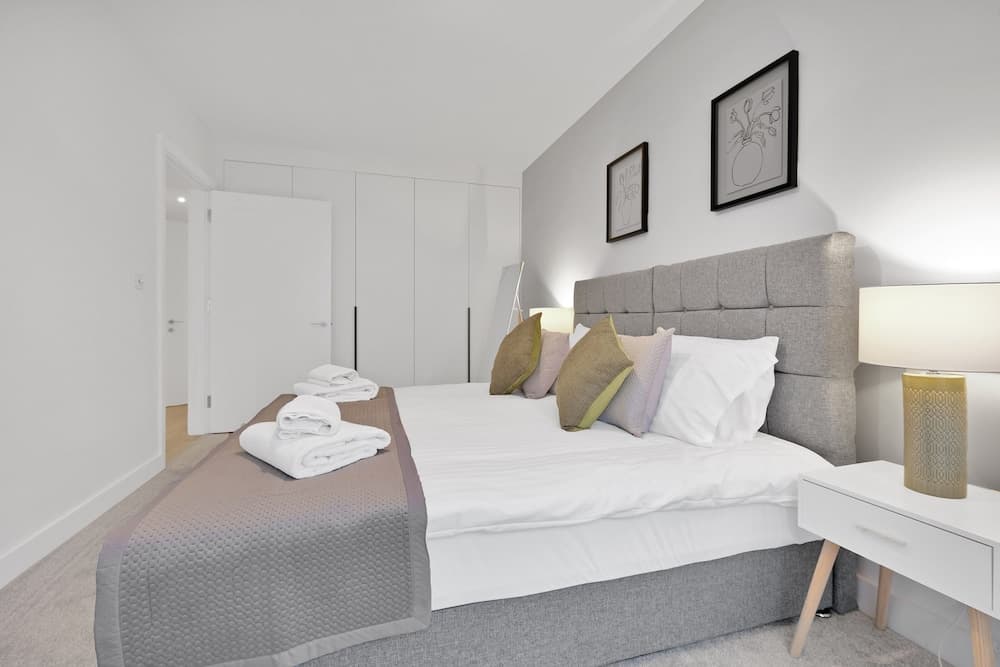 Belmore 1 & 2 Bedroom Luxury Apartment