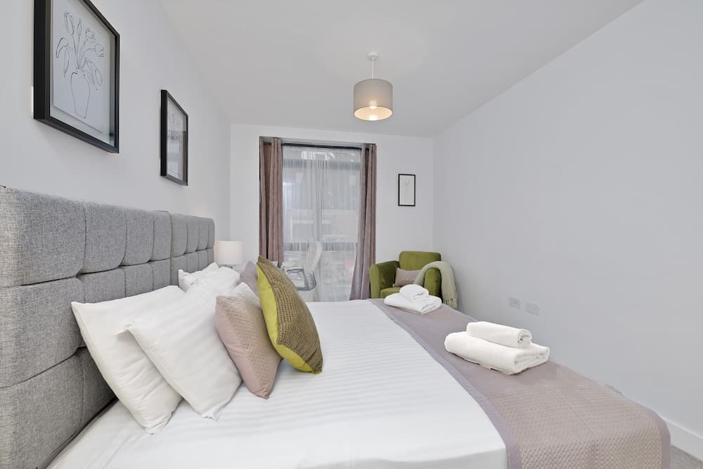 Belmore 1 & 2 Bedroom Luxury Apartment