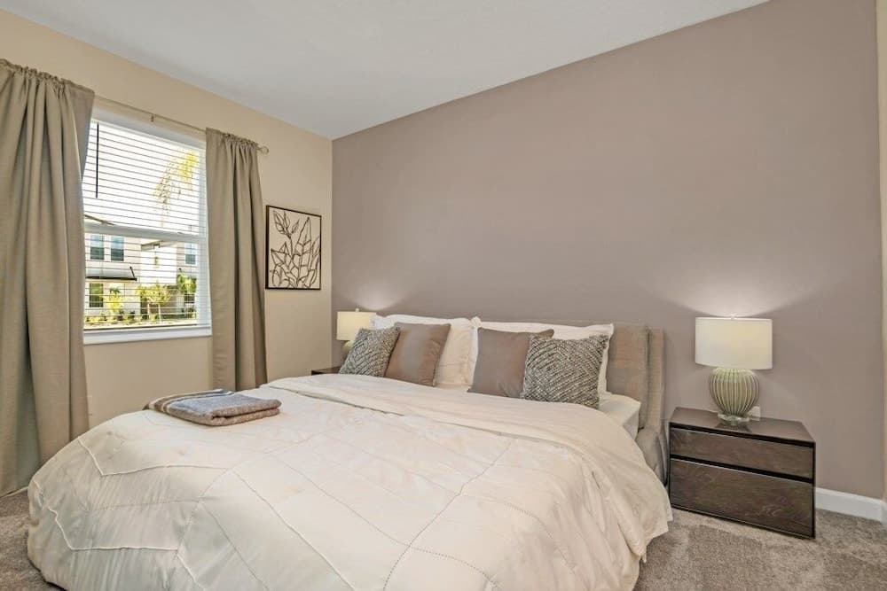 Amazing Champions Gate 9 Bedroom Villa Villa by Redawning