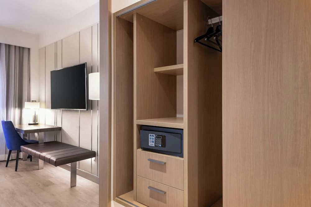 AC Hotel Saint-Julien-en-Genevois