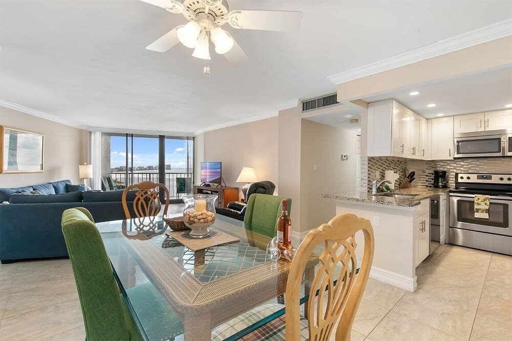 South Seas 3, 1607 Marco Island Vacation Rental 2 Bedroom Condo by Redawning