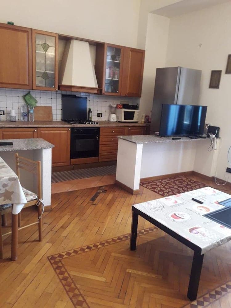 Modern and Cosy Apartment in Genoa, Italy