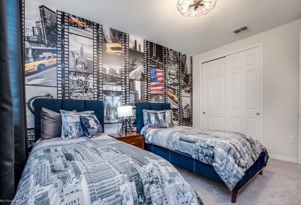 New Solara Resort 9 Bedroom Villa by Redawning