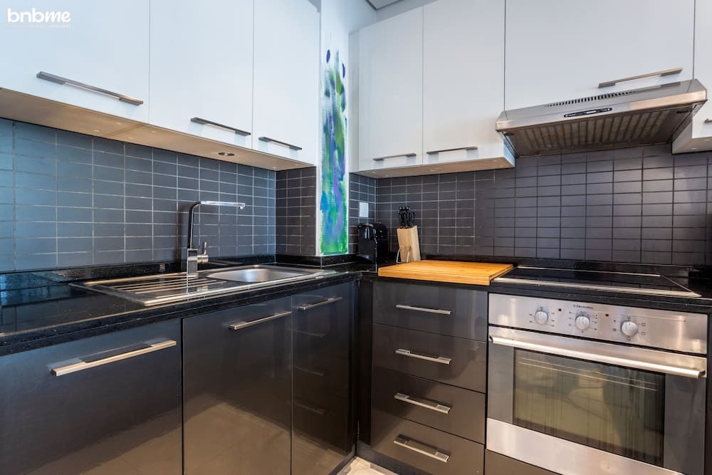 1B-Silverene-1704 by bnbmehomes