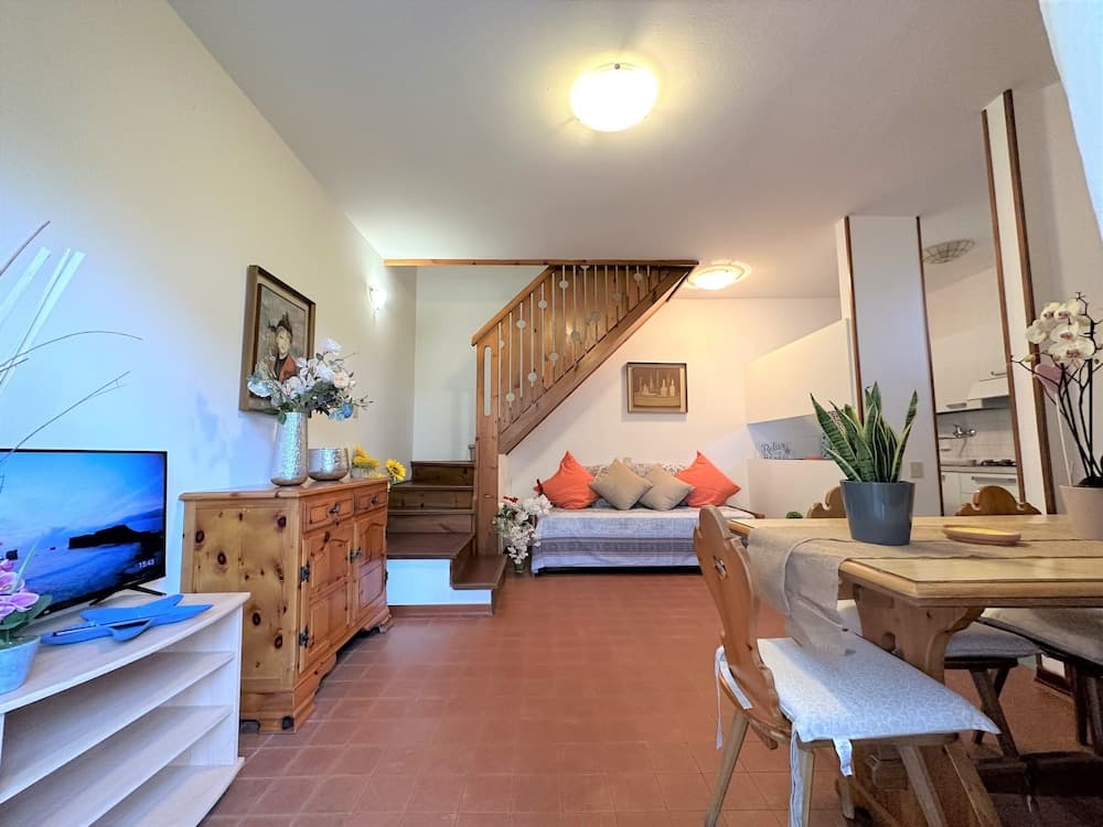 Spetacular Villa on two Floors With Garden 10 Minutes From the sea by Beahost