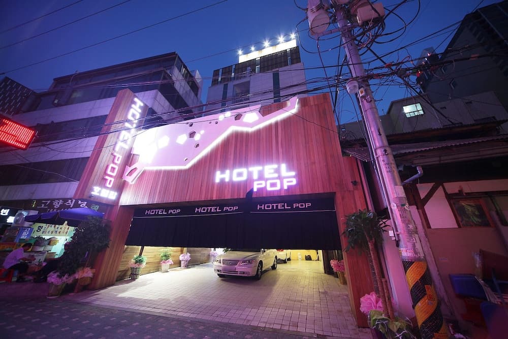 hotel image