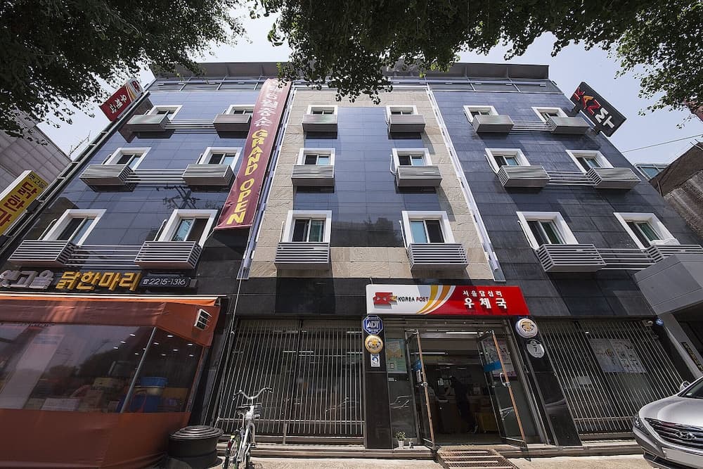 hotel image