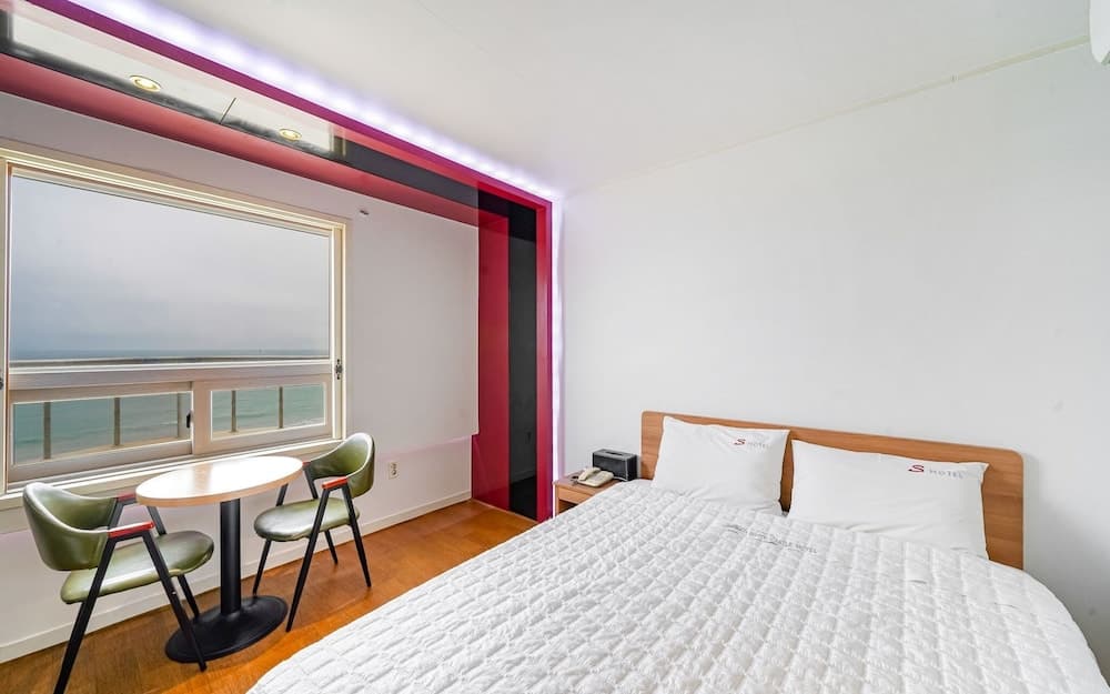 Busan Songjeong S Hotel