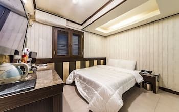 Seoul National University Angel