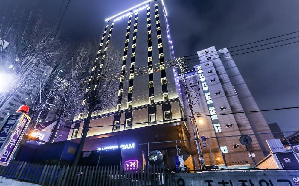 hotel image