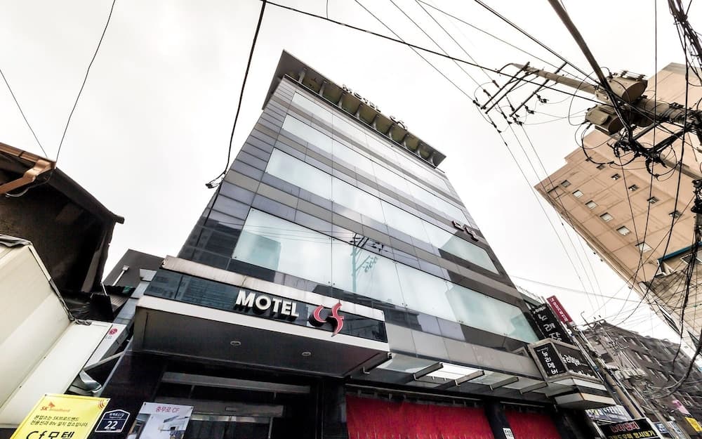hotel image