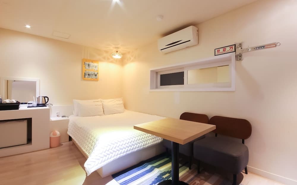 Busan Daeyeongdong Stay Road 12