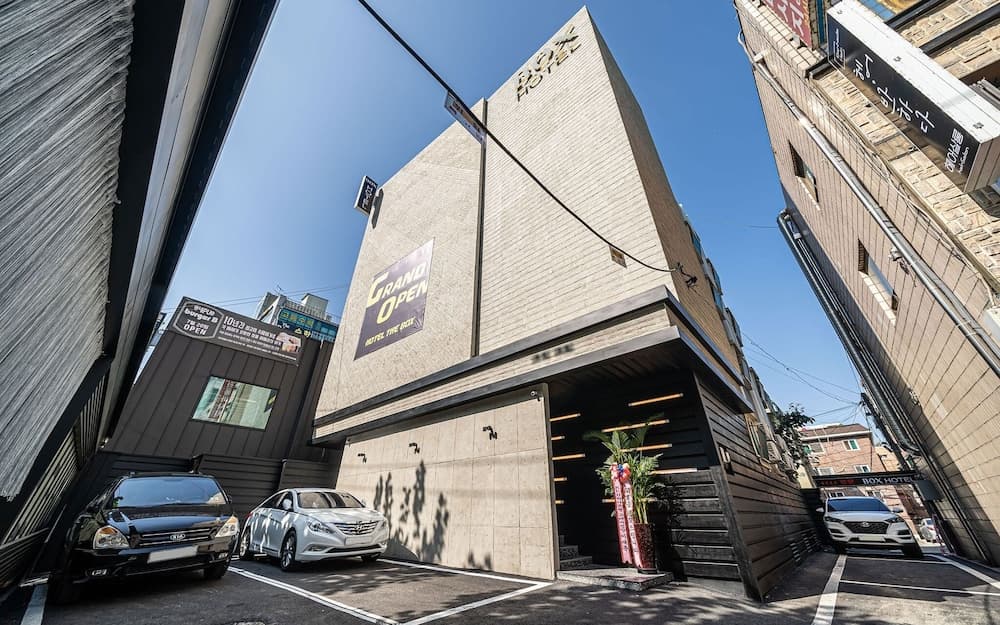 hotel image