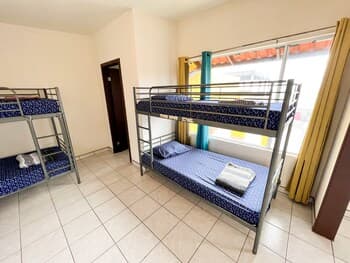 ITH Lazy Lobster Surf Hostel