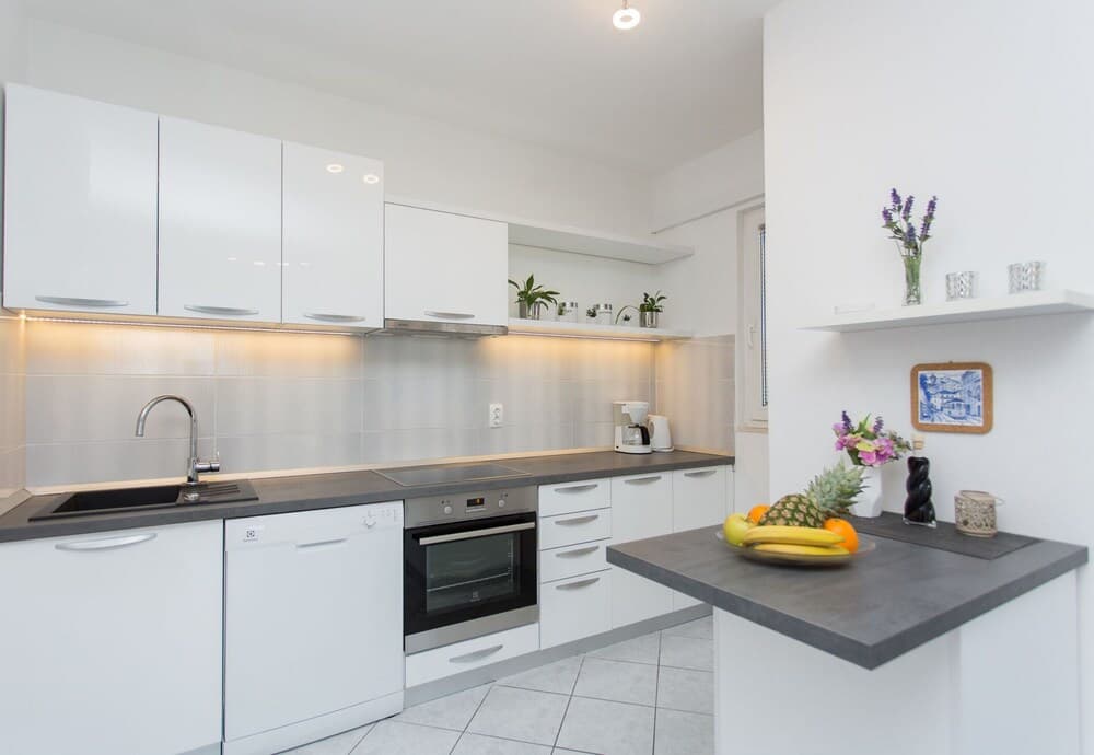 Pool House Tanja Brač Island