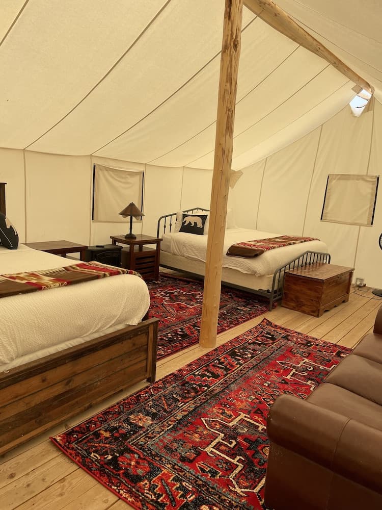 Yellowstone Dreamin Camp