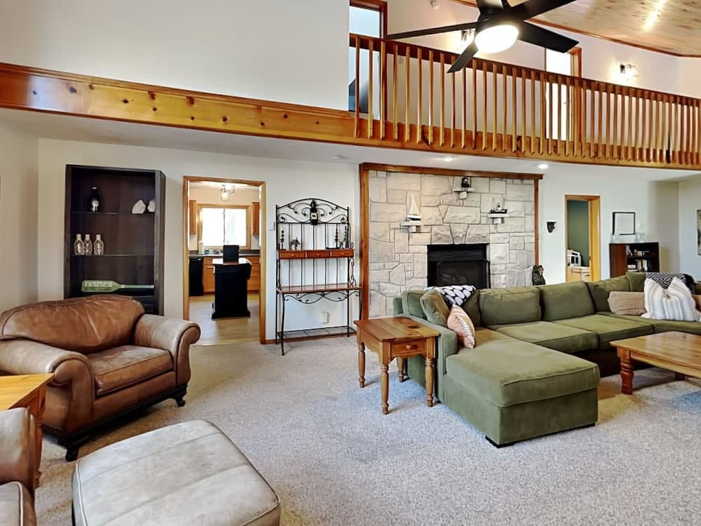 Chateau Relaxo by Taylor Made Deep Creek