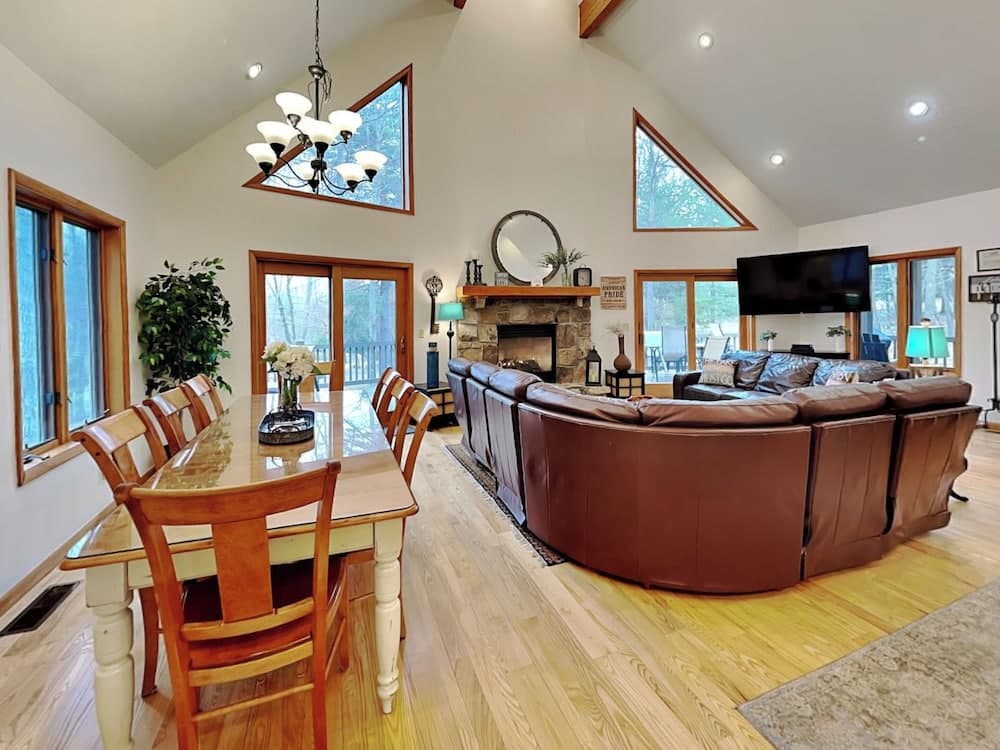 American Pride by Taylor Made Deep Creek