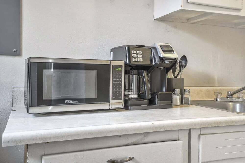 1BR Getaway Ivywild Neighborhood