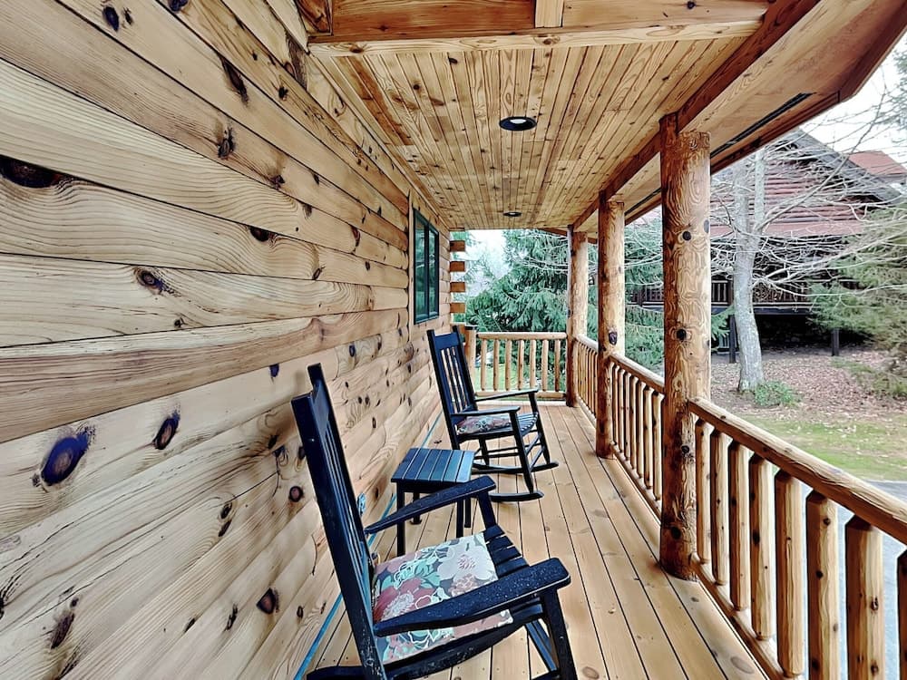 Highland's Heaven by Taylor Made Deep Creek