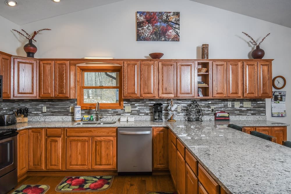 Innisfree by Taylor Made Deep Creek