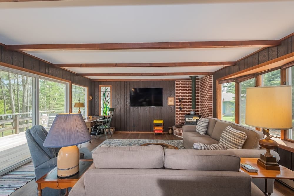 Just Around the Dilly by Taylor Made Deep Creek