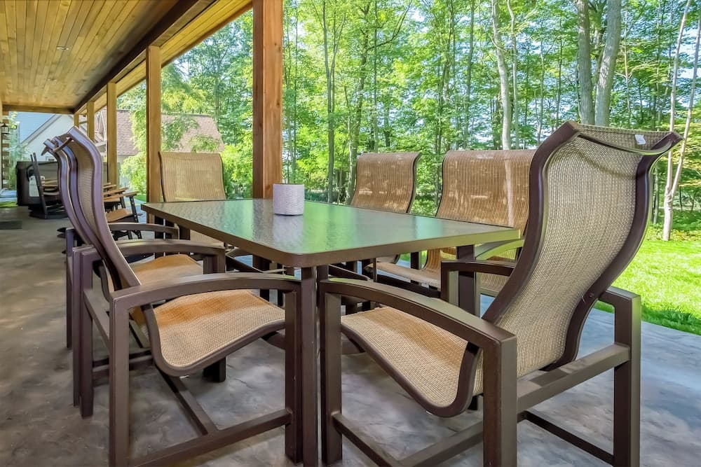 Off the Deep End by Taylor Made Deep Creek