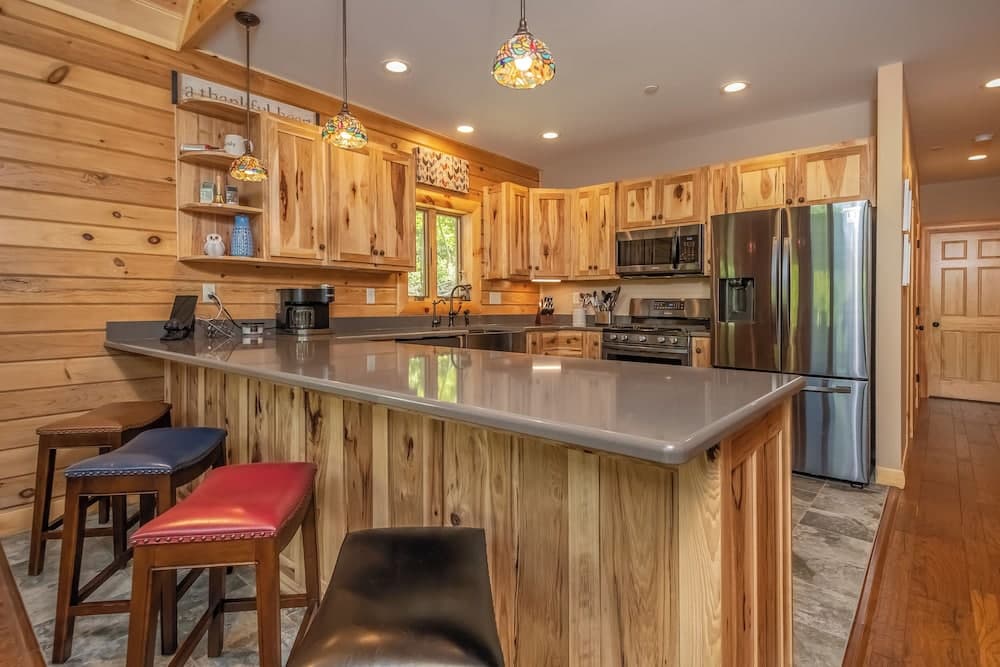 Parhelion Chalet by Taylor Made Deep Creek