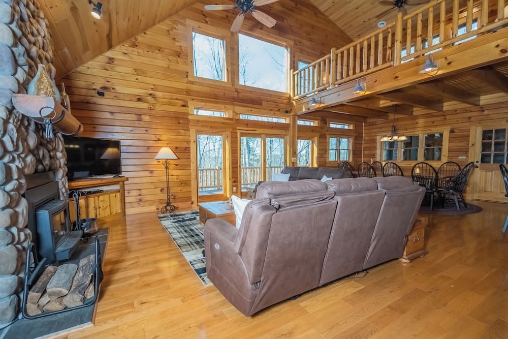 Skylodge by Taylor Made Deep Creek