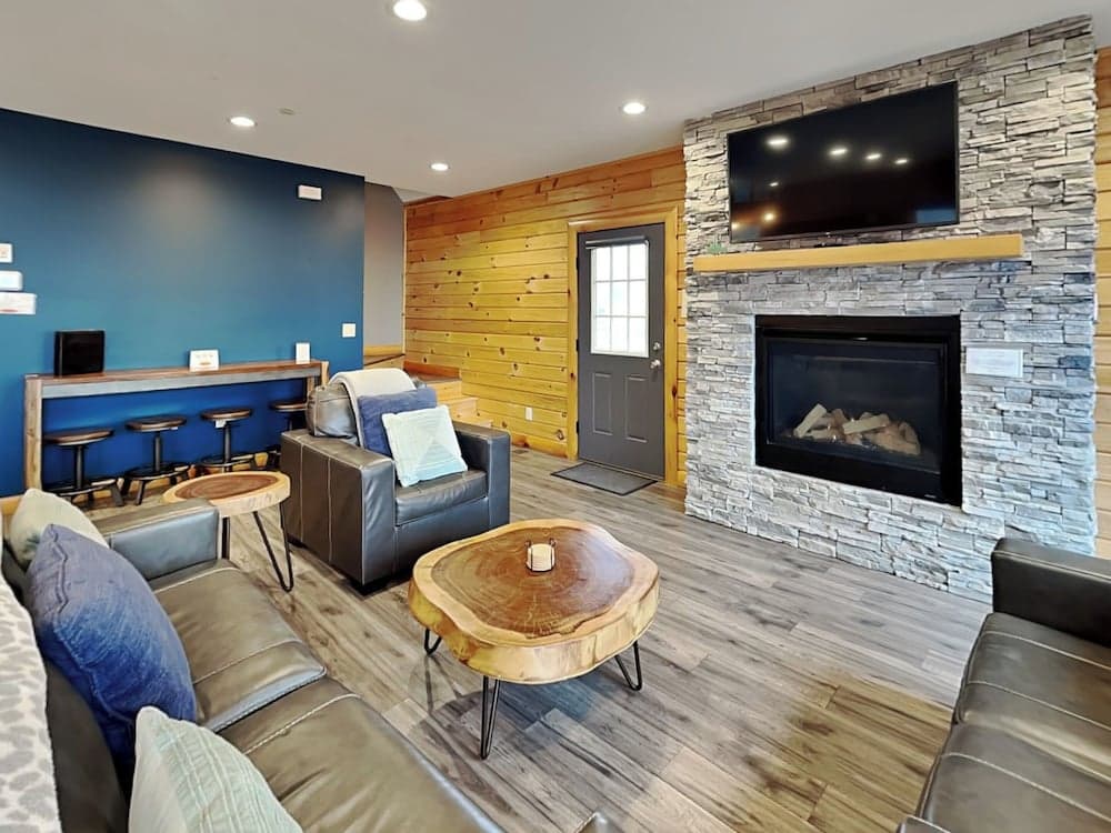 Space Mountain by Taylor Made Deep Creek