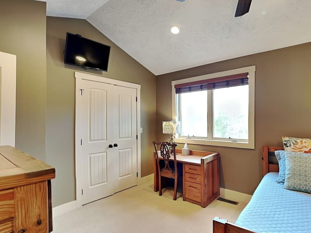 Valhalla on Mystic Creek by Taylor Made Deep Creek