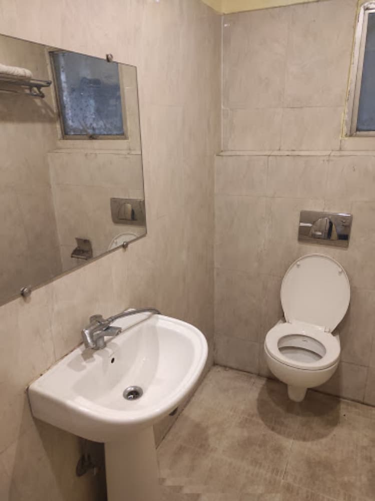 Goroomgo Polo Imphal