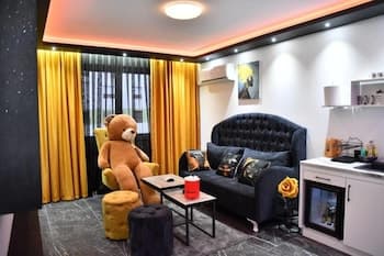 Apartman 3 S V Istocno Sarajevo Lukavica sa Jacuzzi Lux Spa Hilandarska Centar