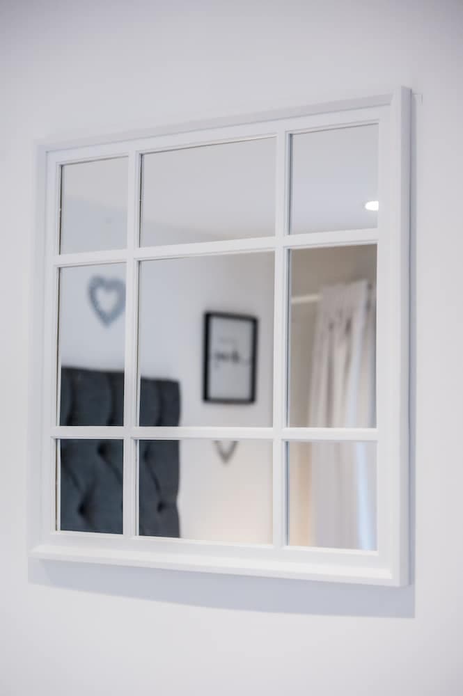 Dealhouse Apartments 11