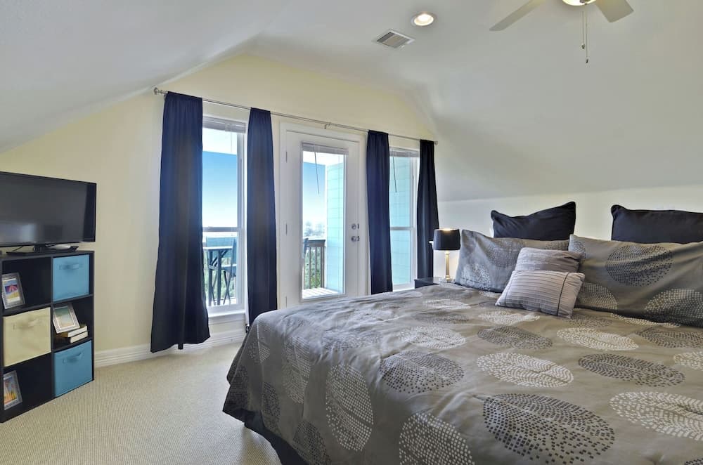 A View to Remember by Ryson Vacation Rentals