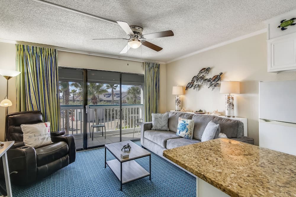 Turtle Haven by Ryson Vacation Rentals