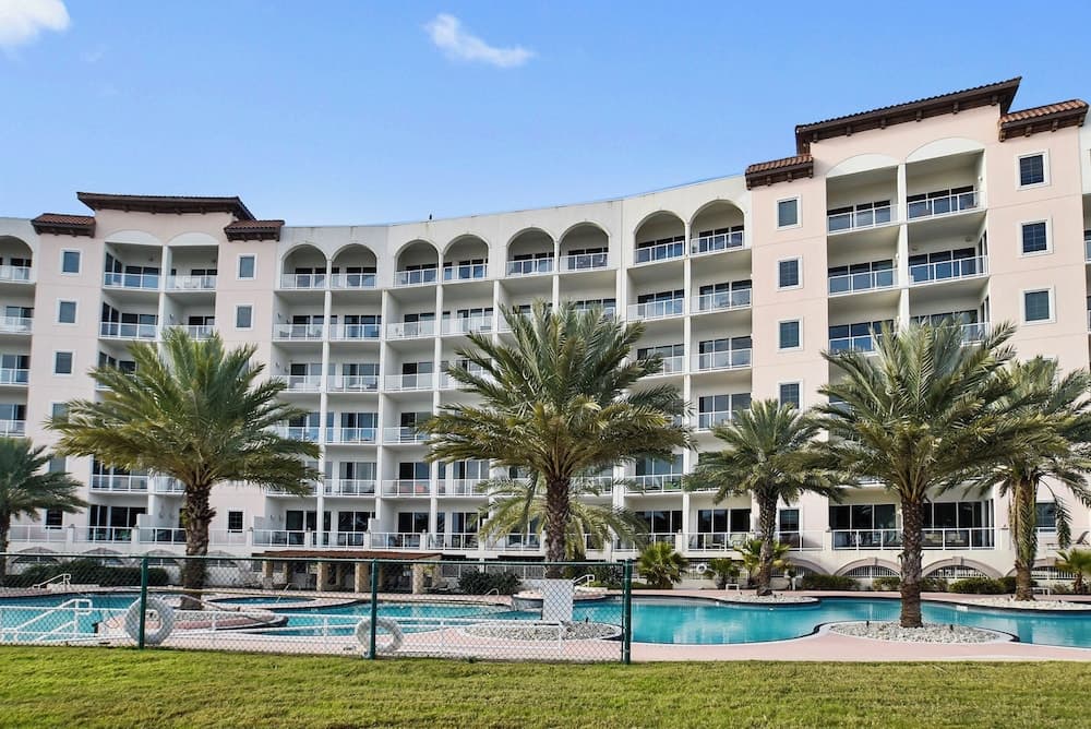 Sapphire by Ryson Vacation Rentals