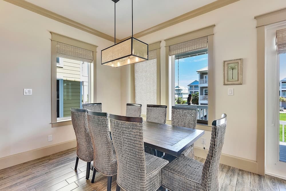 Neptune's Sanctuary by Ryson Vacation Rentals