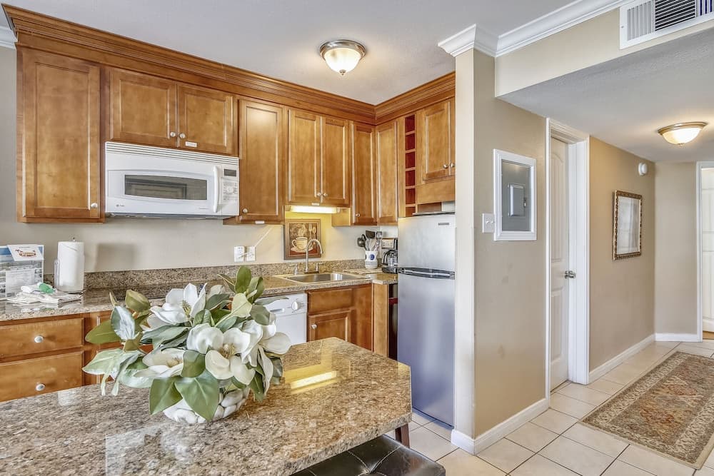 Seascape 1220-seaside Fun