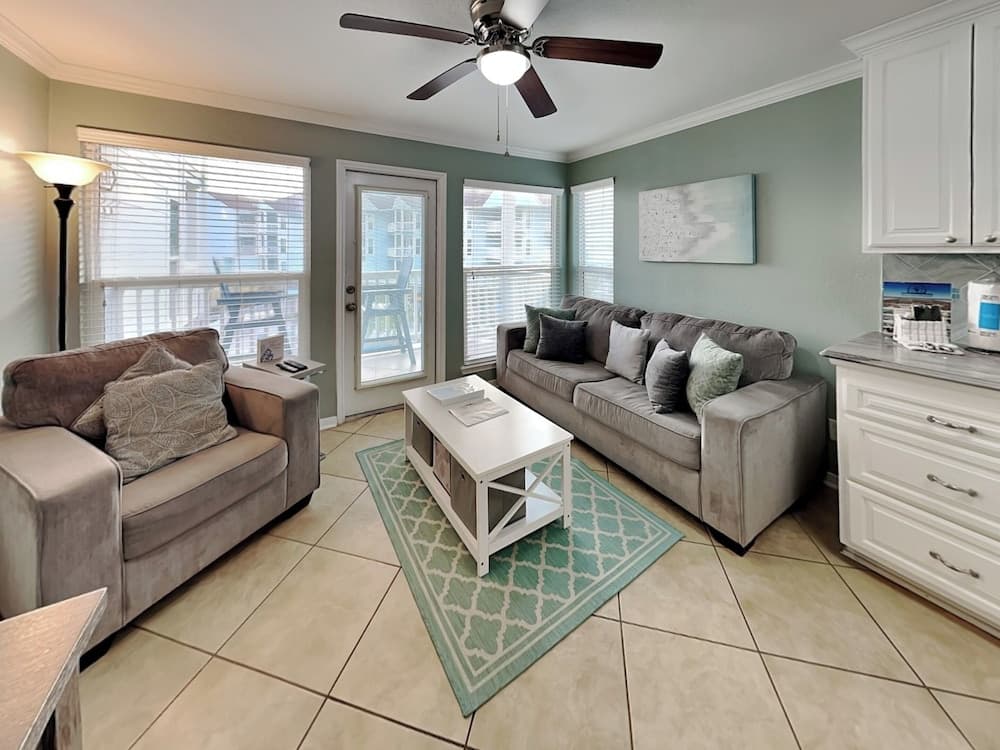 Shore Thing by Ryson Vacation Rentals