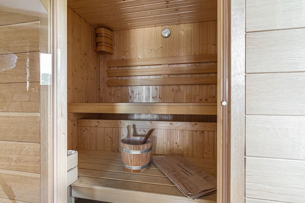 House Of Nature With Sauna And Tents