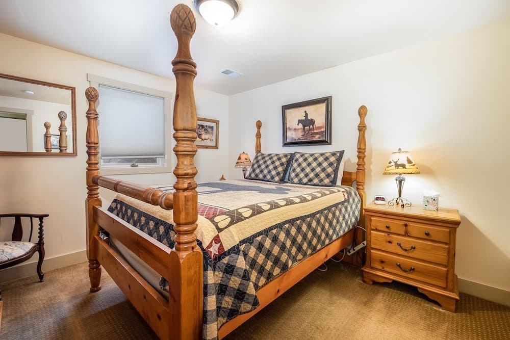 Bear House -- Ev #3073 5 Bedroom Home by RedAwning