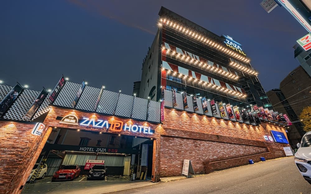 hotel image