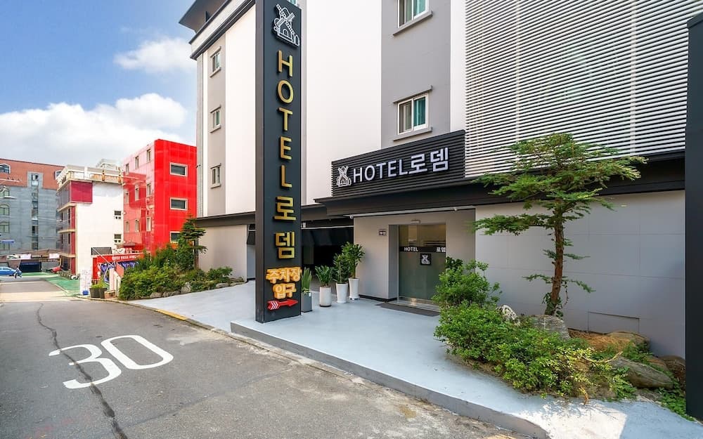 hotel image