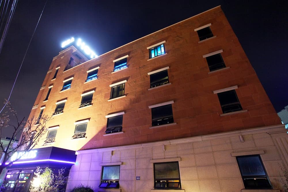 hotel image