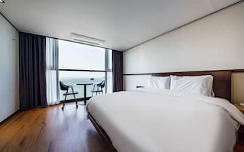 Namhae Hotel Urban Island