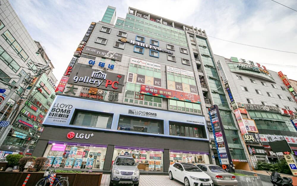 hotel image