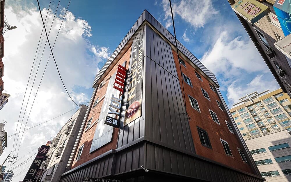 hotel image