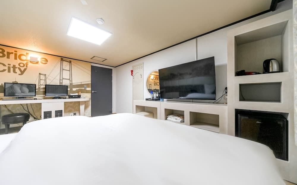 Yecheon Paradise Hotel